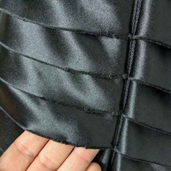 BCBG Prom Dress Maxi Gown 10 Black Ruffle Strapless Glam Goth Satin Tier Classic - Picture 14 of 14